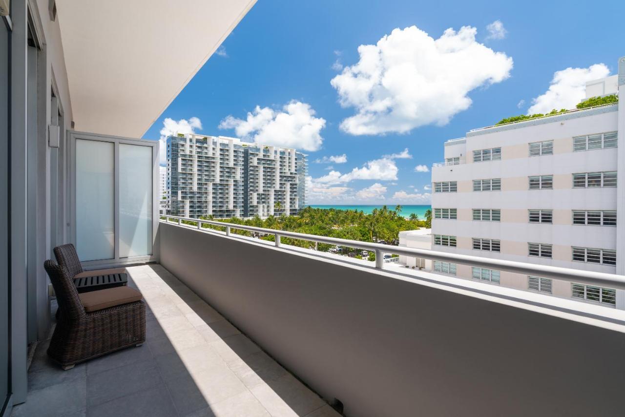 Ático en Condominio de 1 dormitorio con terraza en la azotea